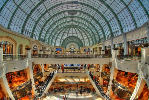 Mall of the Emirates, Dubai hall shot